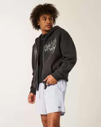 Aktiva shorts med logotyp på mitten av låret