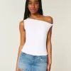 Asymmetrisk off-the-shoulder topp Asymmetrisk off-the-shoulder topp