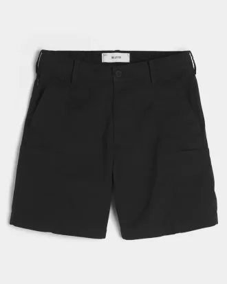 At-the-knee kylande golfshorts