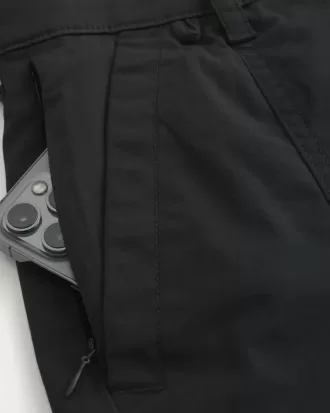 At-the-knee kylande golfshorts