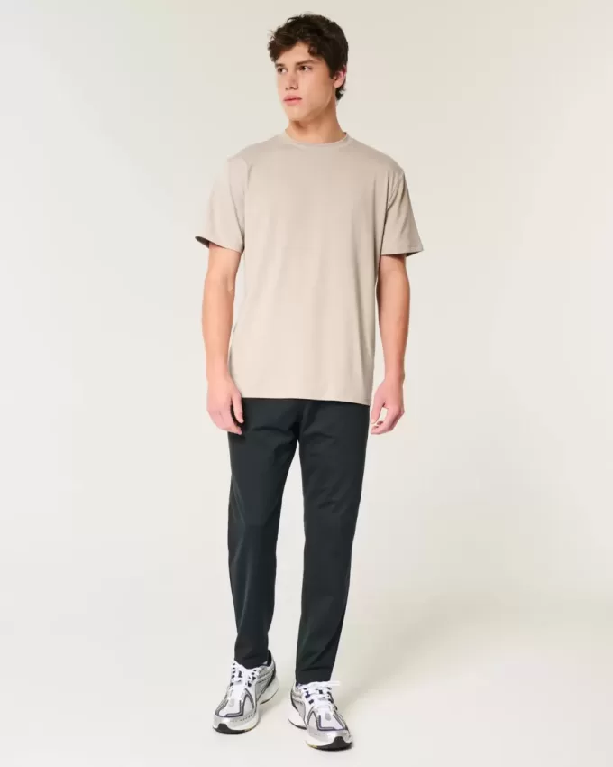 Avslappnad Stretch Crew T-shirt Avslappnad Stretch Crew T-shirt