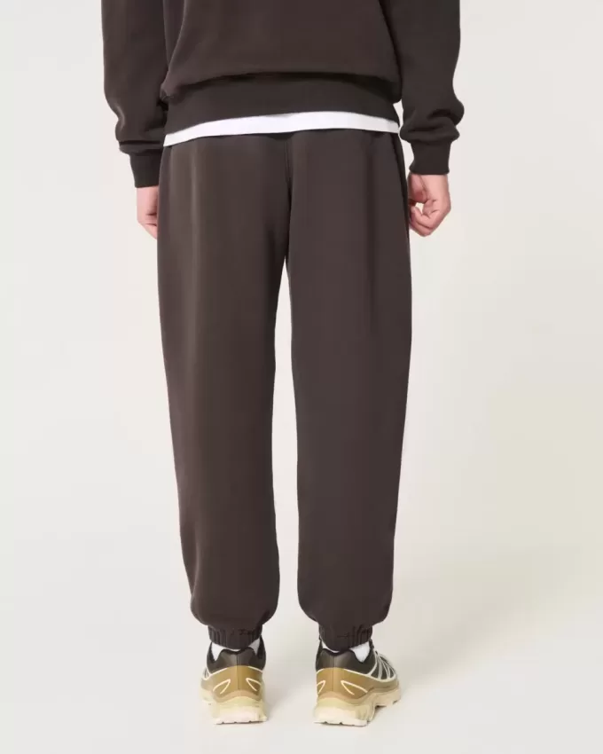 Avslappnade joggingbyxor i fleece Avslappnade joggingbyxor i fleece