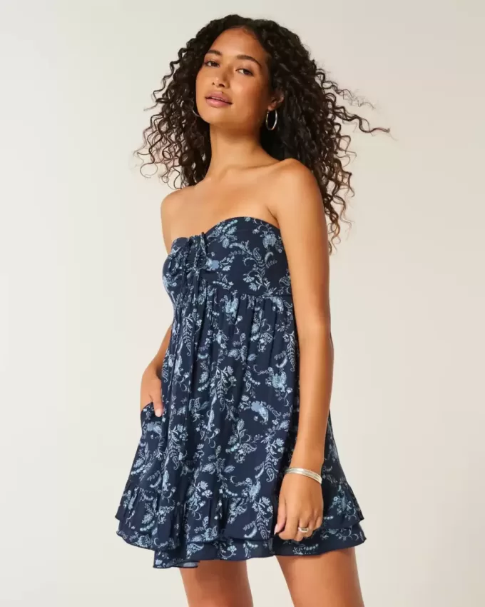 Axelbandslös Ruffle Babydoll Miniklänning Axelbandslös Ruffle Babydoll Miniklänning
