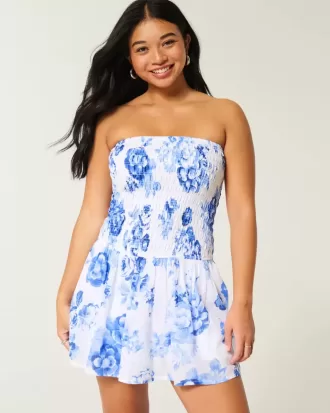 Axelbandslös smockad bodice miniklänning