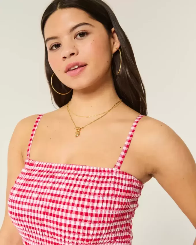 Axelbandslös smockad bodice miniklänning Axelbandslös smockad bodice miniklänning