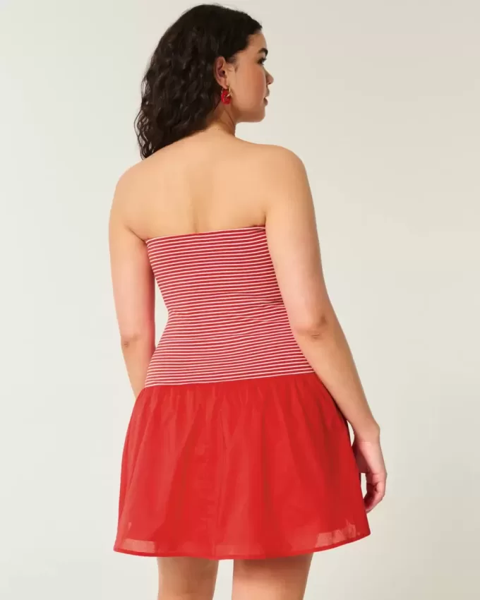 Axelbandslös stickad vävd miniklänning med drop-waist Axelbandslös stickad vävd miniklänning med drop-waist