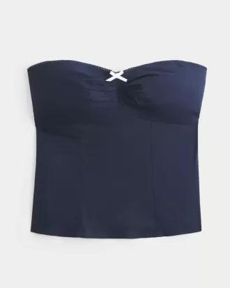 Axelbandslös topp med spetsar från Picot