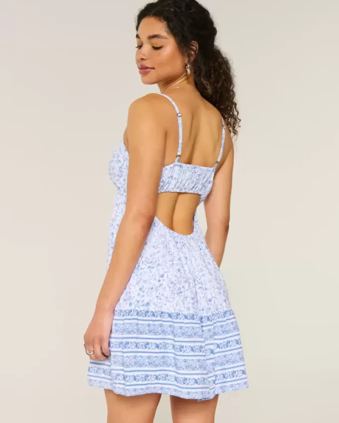 Babydoll miniklänning