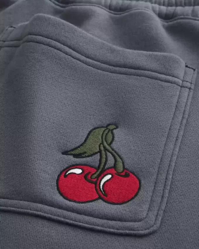 Baggy Cinch Cherry grafiska träningsbyxor