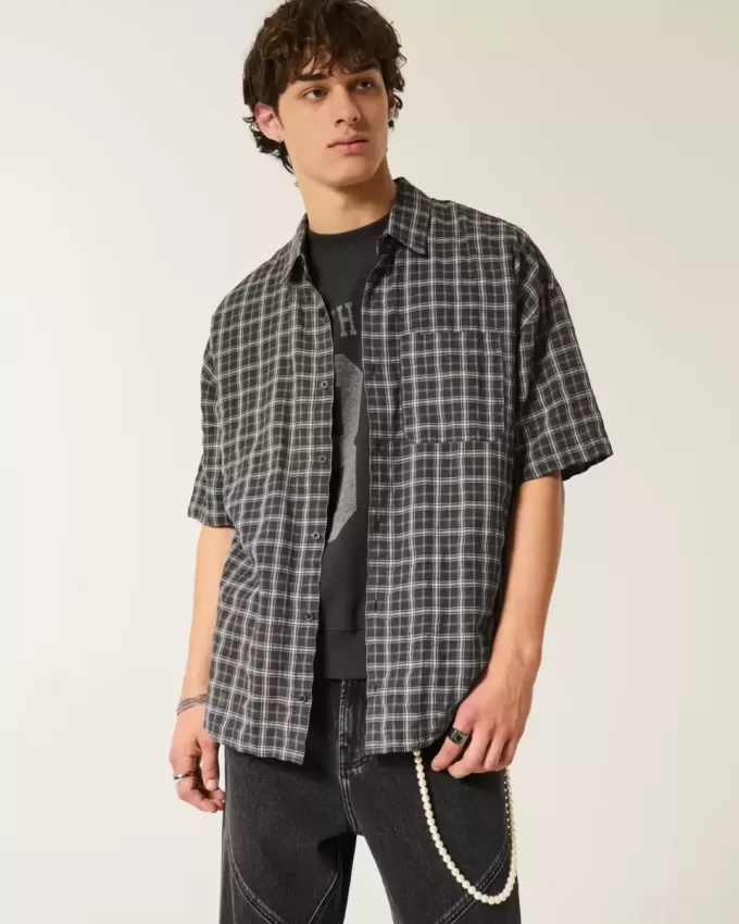 Baggy kortärmad skjorta