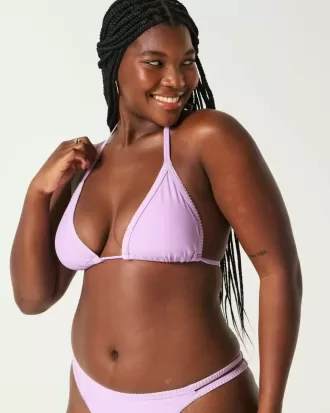Bikinitopp med broderad triangel