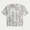Boxig tungvikts-Crop Camo Crew T-shirt
