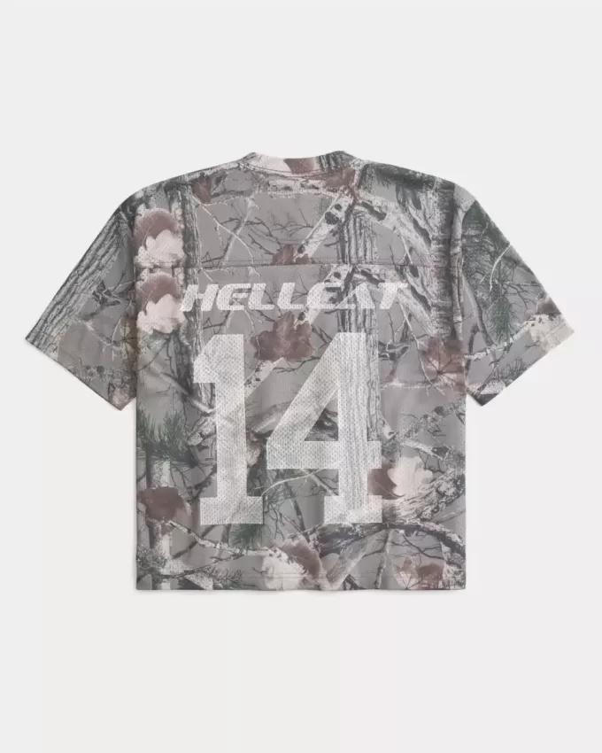 Boxy Crop Camo Dodge grafisk tröja