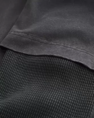 Boxy Layered Thermal Tokyo grafisk skjorta