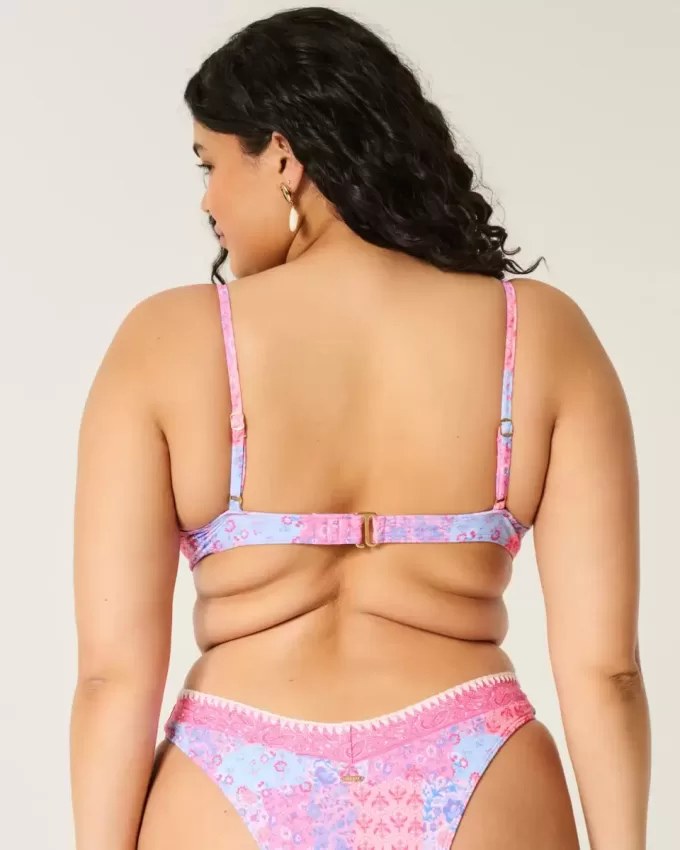 Broderad Stitch Plunge Bikinitopp med bygel Broderad Stitch Plunge Bikinitopp med bygel