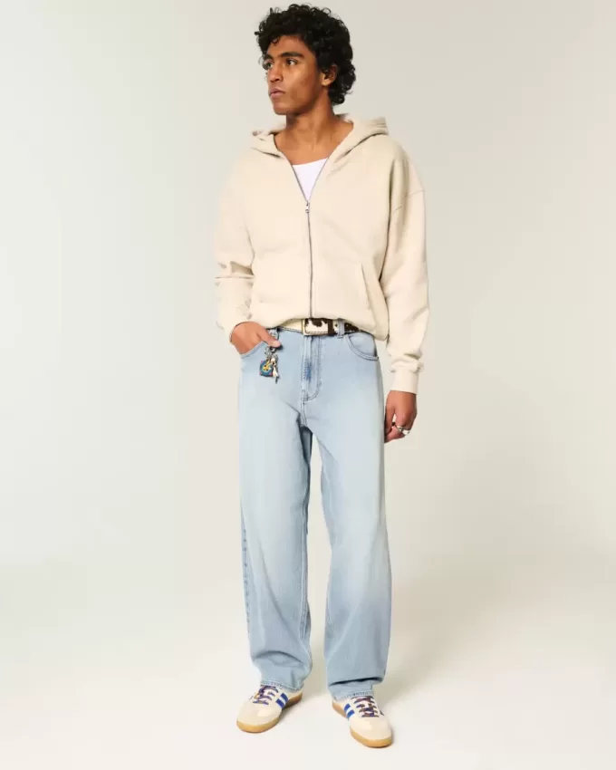 Broderade Light Wash Skater Baggy Jeans Broderade Light Wash Skater Baggy Jeans