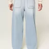 Broderade Light Wash Skater Baggy Jeans Broderade Light Wash Skater Baggy Jeans