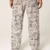 Camo Skater Baggy Painter Jeans Camo Skater Baggy Painter Jeans