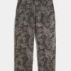 Camo Skater Baggy Painter Jeans Camo Skater Baggy Painter Jeans