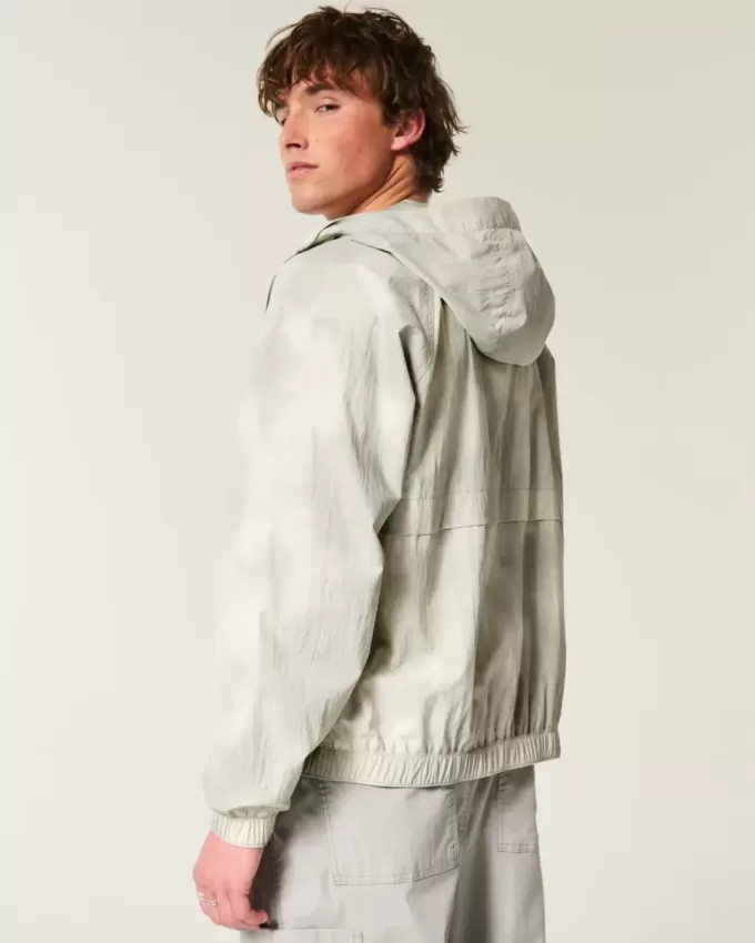 Camo Zip-Up Windbreaker Jacka Camo Zip-Up Windbreaker Jacka