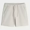 Courtshorts över knäet Courtshorts över knäet