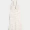 Crepe Halter Dress med öppen rygg