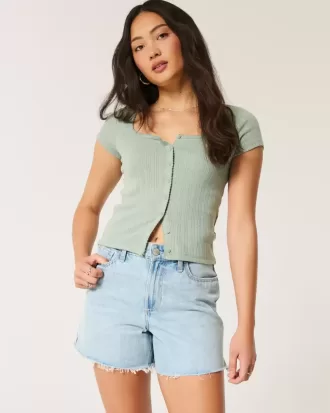 Curvy High-Rise Light Wash Relaxed jeansshorts 5″
