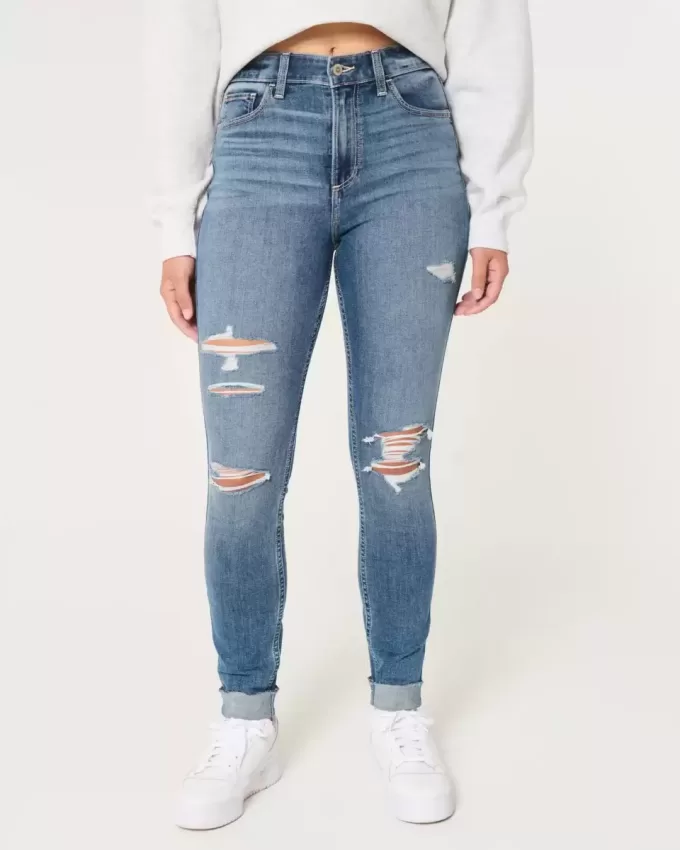 Curvy High-Rise Ripped Medium Wash Super Skinny Jeans Curvy High-Rise Ripped Medium Wash Super Skinny Jeans