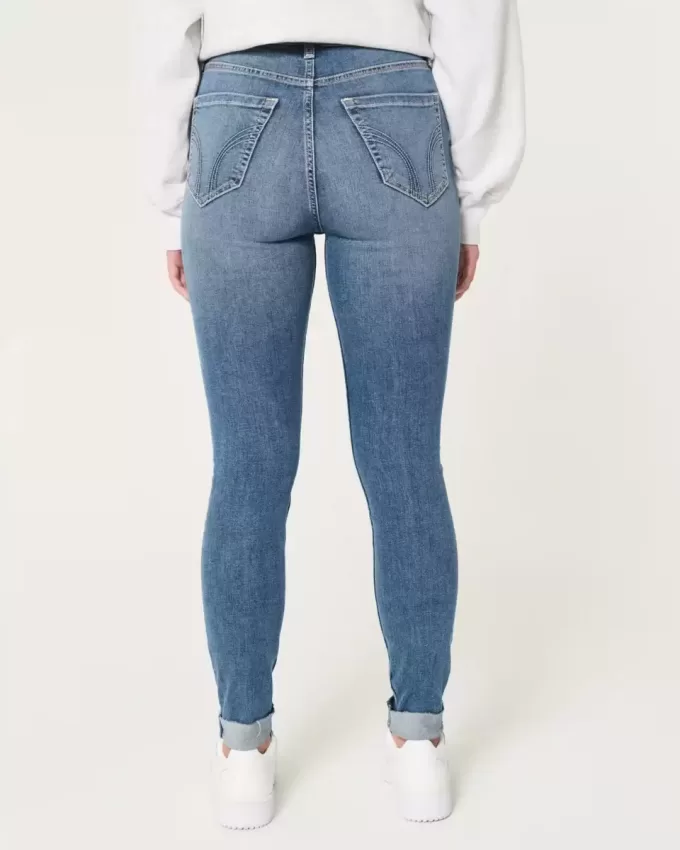 Curvy High-Rise Ripped Medium Wash Super Skinny Jeans Curvy High-Rise Ripped Medium Wash Super Skinny Jeans
