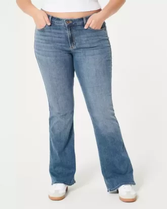 Curvy mid-Rise Medium Wash Boot Jeans