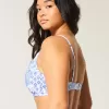 Curvy Plunge Bikinitopp med bygel Curvy Plunge Bikinitopp med bygel