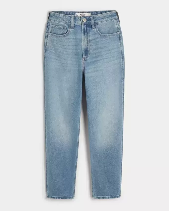 Curvy Ultra High-Rise Medium Wash Mom Jeans Curvy Ultra High-Rise Medium Wash Mom Jeans