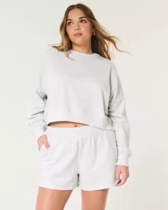 Easy Crew Sweatshirt & Fleece Shorts Bunt