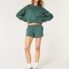 Easy Crew Sweatshirt & Fleece Shorts Bunt Easy Crew Sweatshirt & Fleece Shorts Bunt