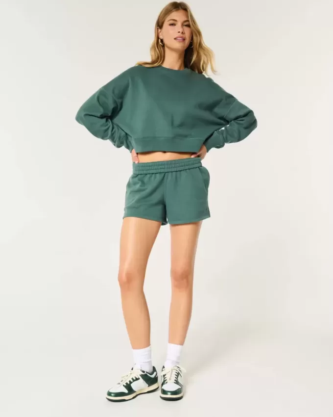 Easy Crew Sweatshirt & Fleece Shorts Bunt Easy Crew Sweatshirt & Fleece Shorts Bunt