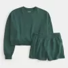 Easy Crew Sweatshirt & Fleece Shorts Bunt Easy Crew Sweatshirt & Fleece Shorts Bunt