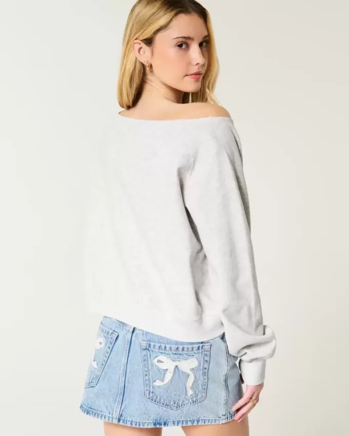 Easy Off-the-Soulder Number Graphic Crew Sweatshirt Easy Off-the-Soulder Number Graphic Crew Sweatshirt