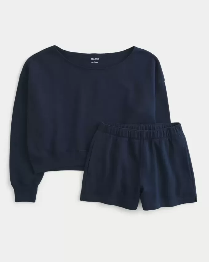 Easy Off-the-Soulder Sweatshirt & Fleece Shorts Set Easy Off-the-Soulder Sweatshirt & Fleece Shorts Set
