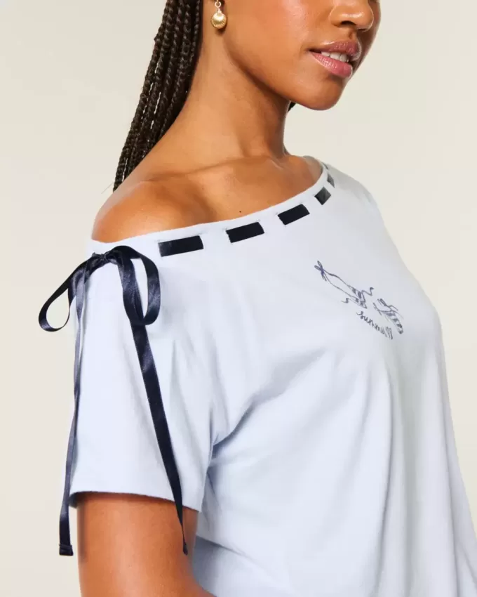 Easy Off-the-Soulder Tie T-shirt Easy Off-the-Soulder Tie T-shirt