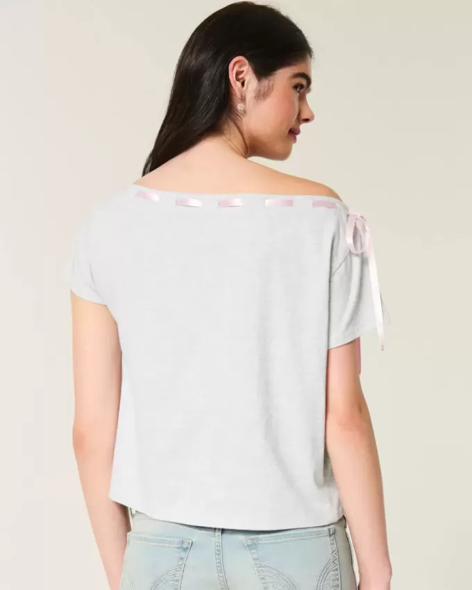 Easy Off-the-Soulder Tie T-shirt Easy Off-the-Soulder Tie T-shirt