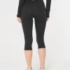 Gilly Hicks Active Recharge Capri Leggings Gilly Hicks Active Recharge Capri Leggings