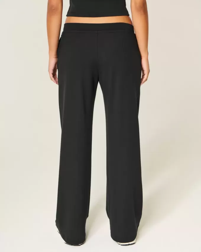 Gilly Hicks Active Recharge Graphic Baggy Pants Gilly Hicks Active Recharge Graphic Baggy Pants