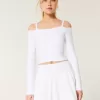 Gilly Hicks Active Recharge Off-the-Soulder Top Gilly Hicks Active Recharge Off-the-Soulder Top