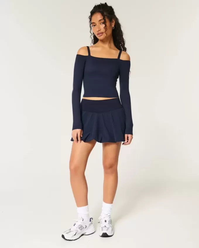 Gilly Hicks Active Recharge Off-the-Soulder Top Gilly Hicks Active Recharge Off-the-Soulder Top