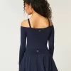 Gilly Hicks Active Recharge Off-the-Soulder Top Gilly Hicks Active Recharge Off-the-Soulder Top
