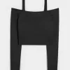 Gilly Hicks Active Recharge Off-the-Soulder Top
