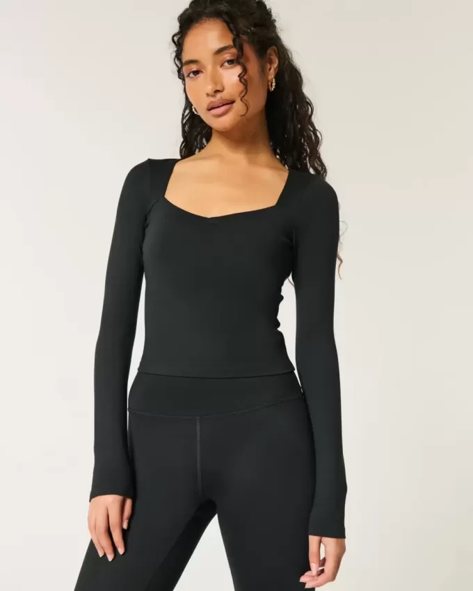 Gilly Hicks Active Recharge Ruched Sweetheart Top Gilly Hicks Active Recharge Ruched Sweetheart Top