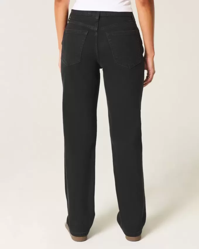 Höga svarta raka jeans Höga svarta raka jeans