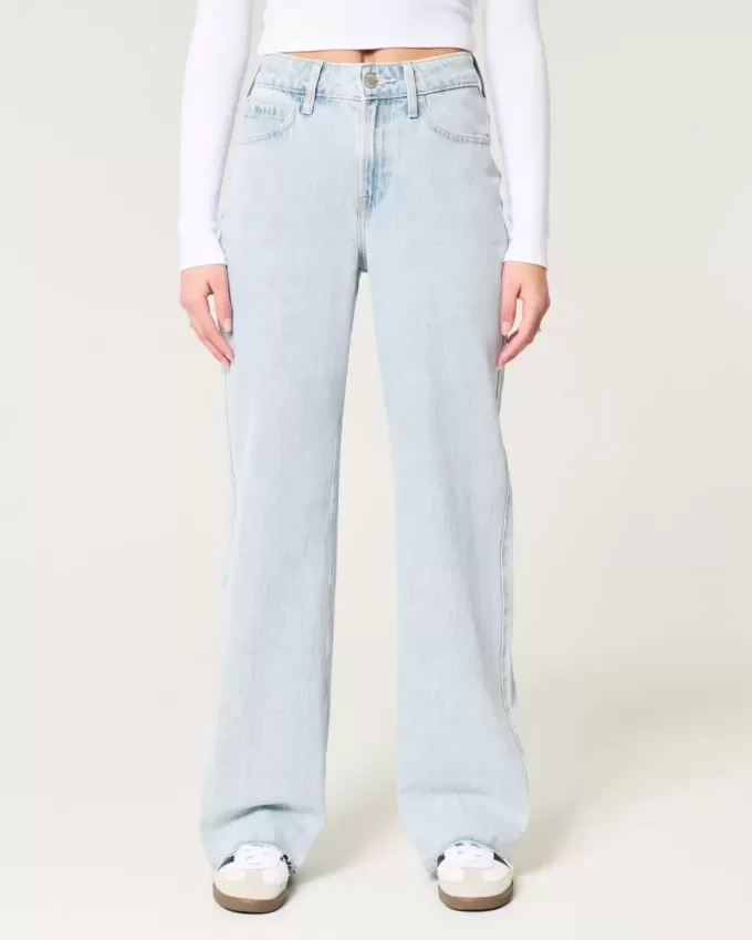 High-Rise Light Wash Baggy Jeans High-Rise Light Wash Baggy Jeans