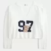 Hollister Comfy Cloud Graphic tröja med notch-neck